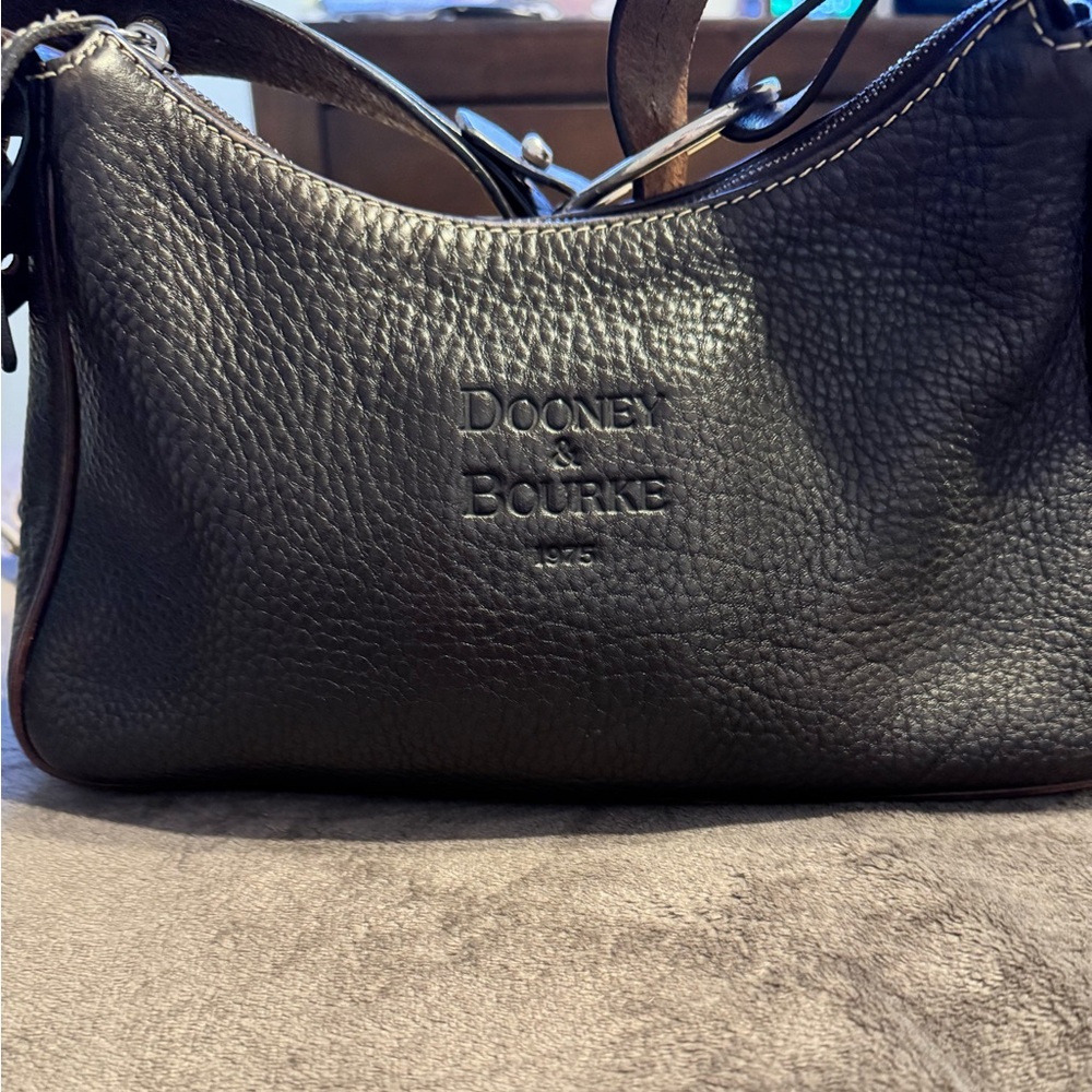 Dooney & Bourke all leather bag